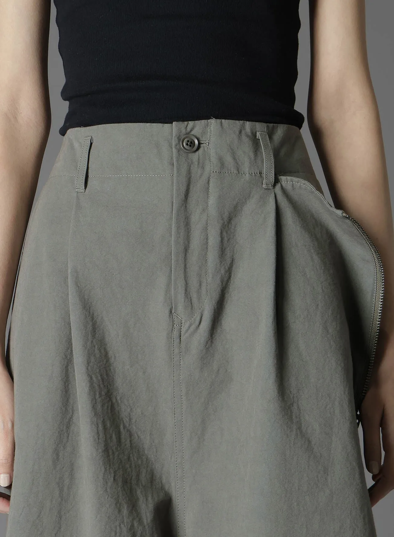 COTTON CROSS WA ZIPPER POCKET SKIRT