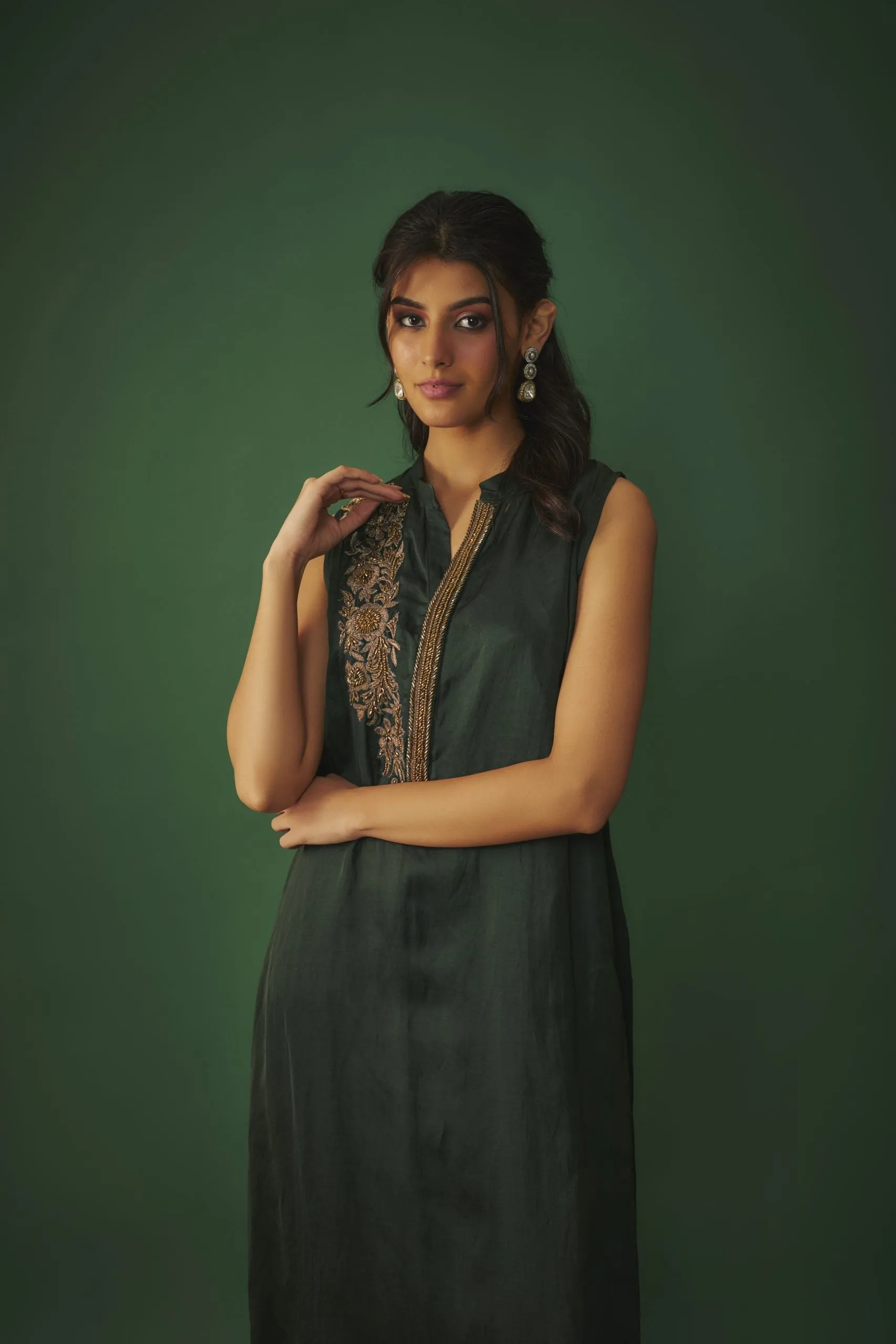 EMERALD GREEN KURTA PANT SET WITH COPPER GOLD EMBROIDERY