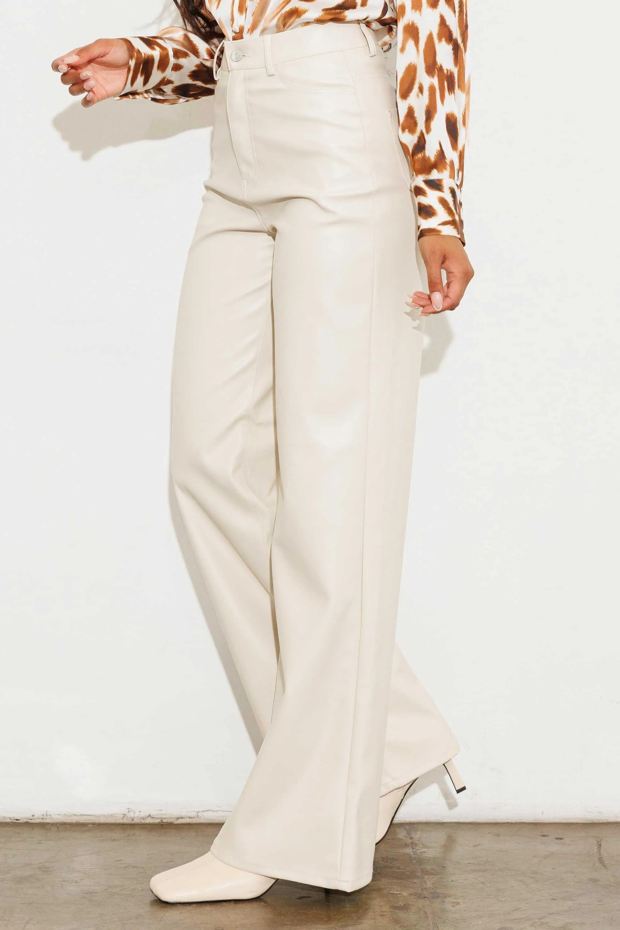 ENCHANT VEGAN LEATHER PANTS - CREAM