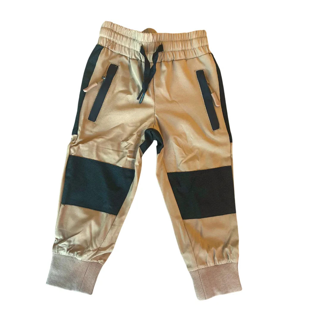 Hiking pants- water resistant tan