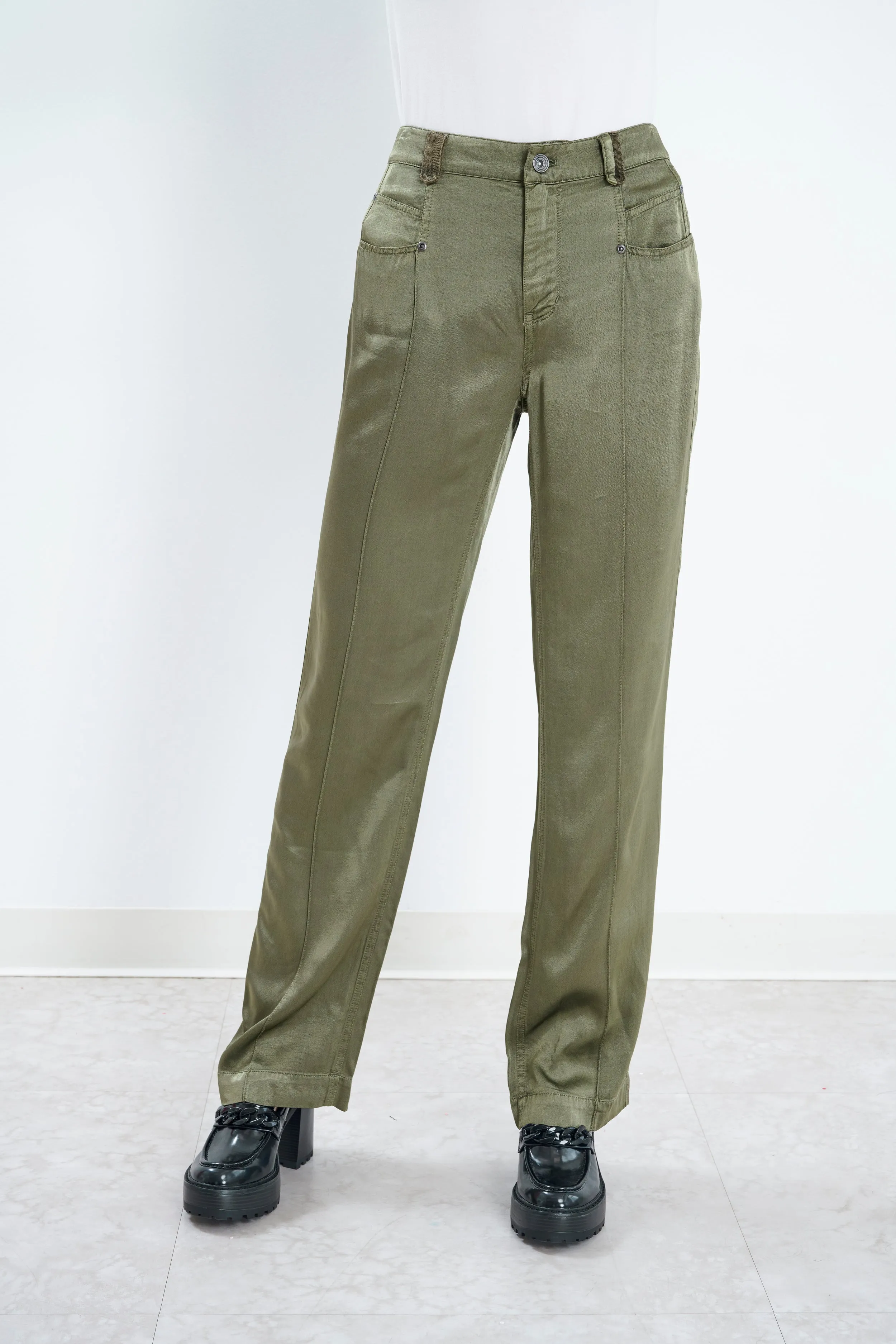 Lazuli Relaxed Straight Leg Pant