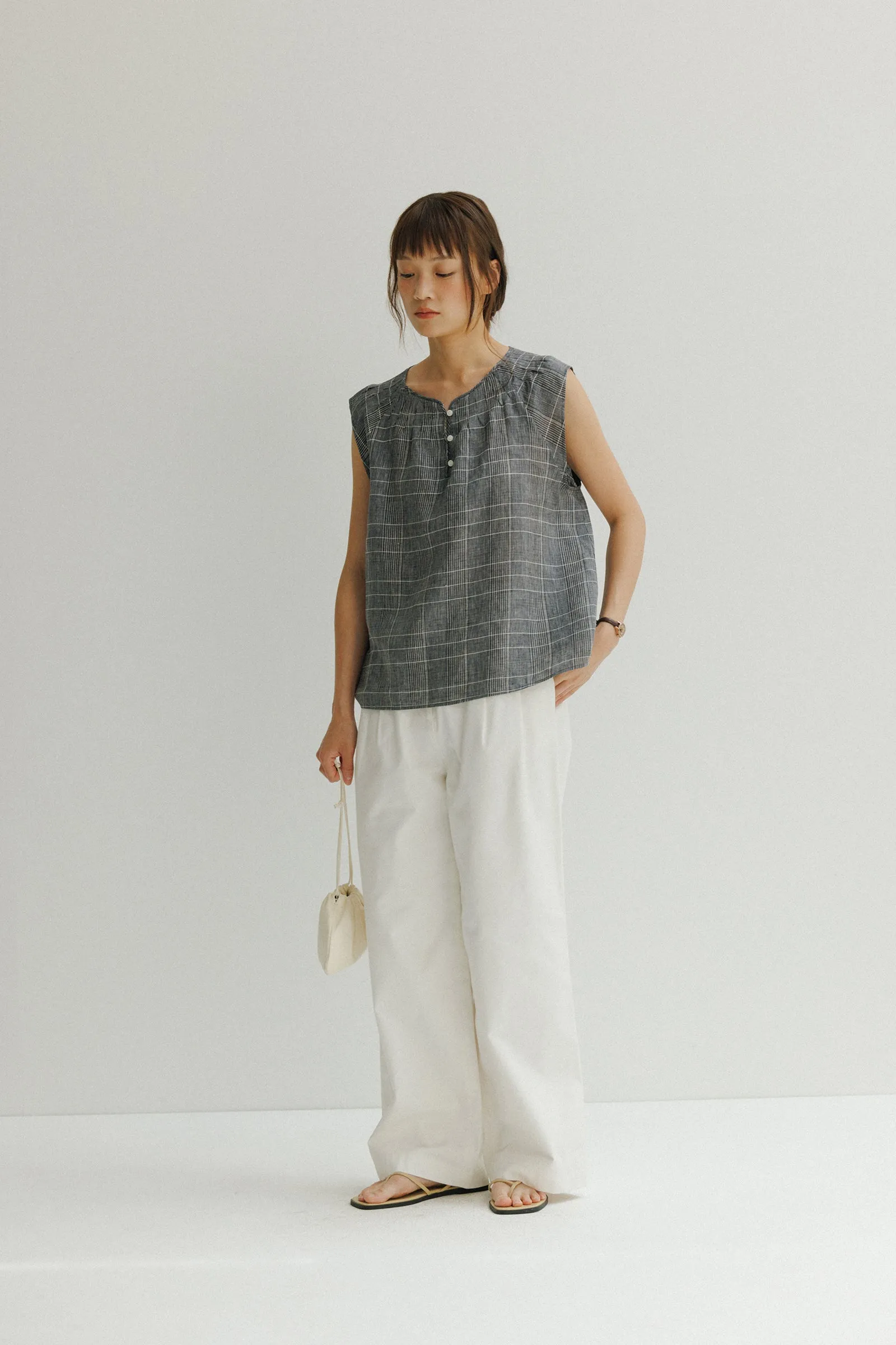 Penne Blouse -- Linen