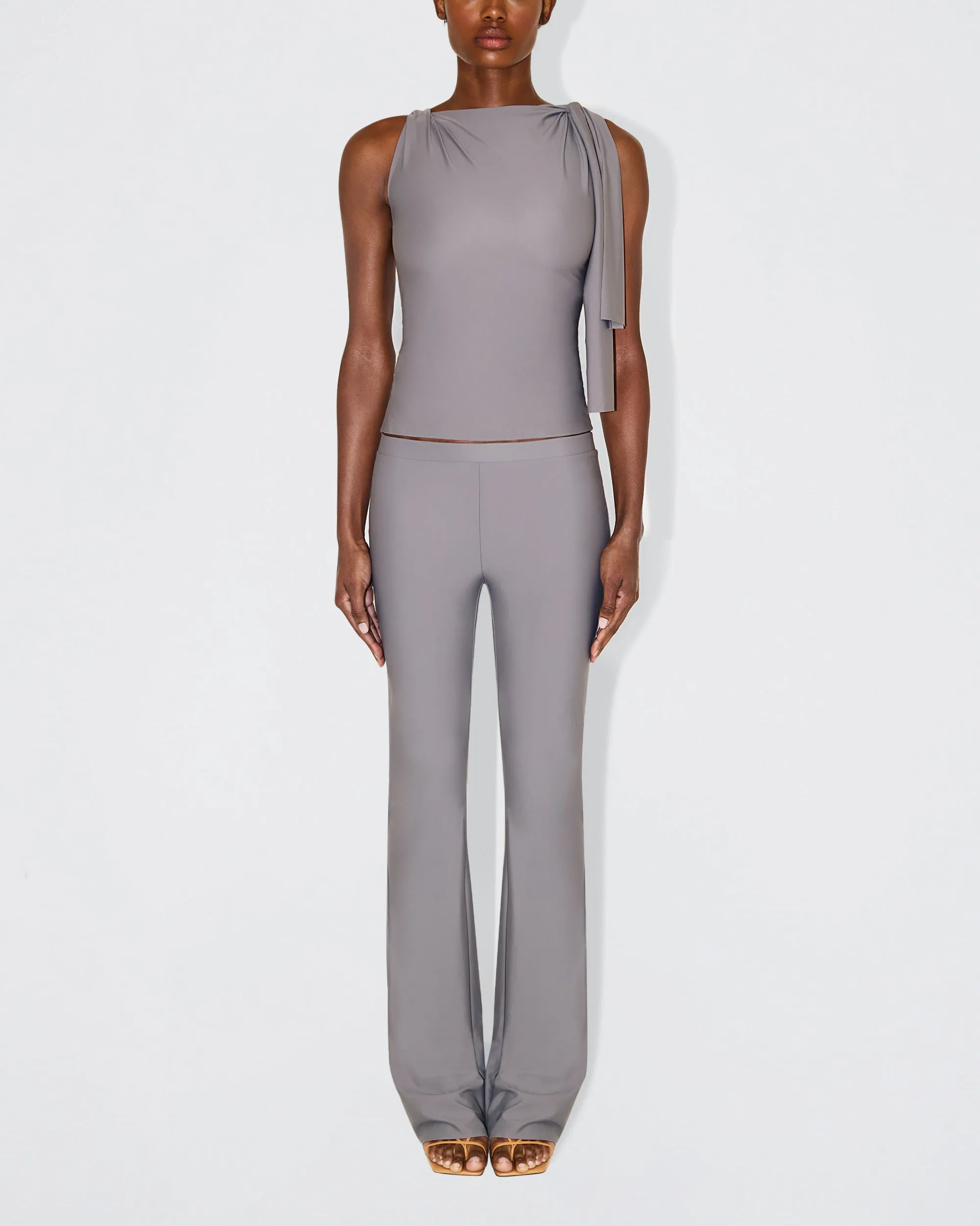 Sleek Stretch Low Rise Pant | Steel Grey