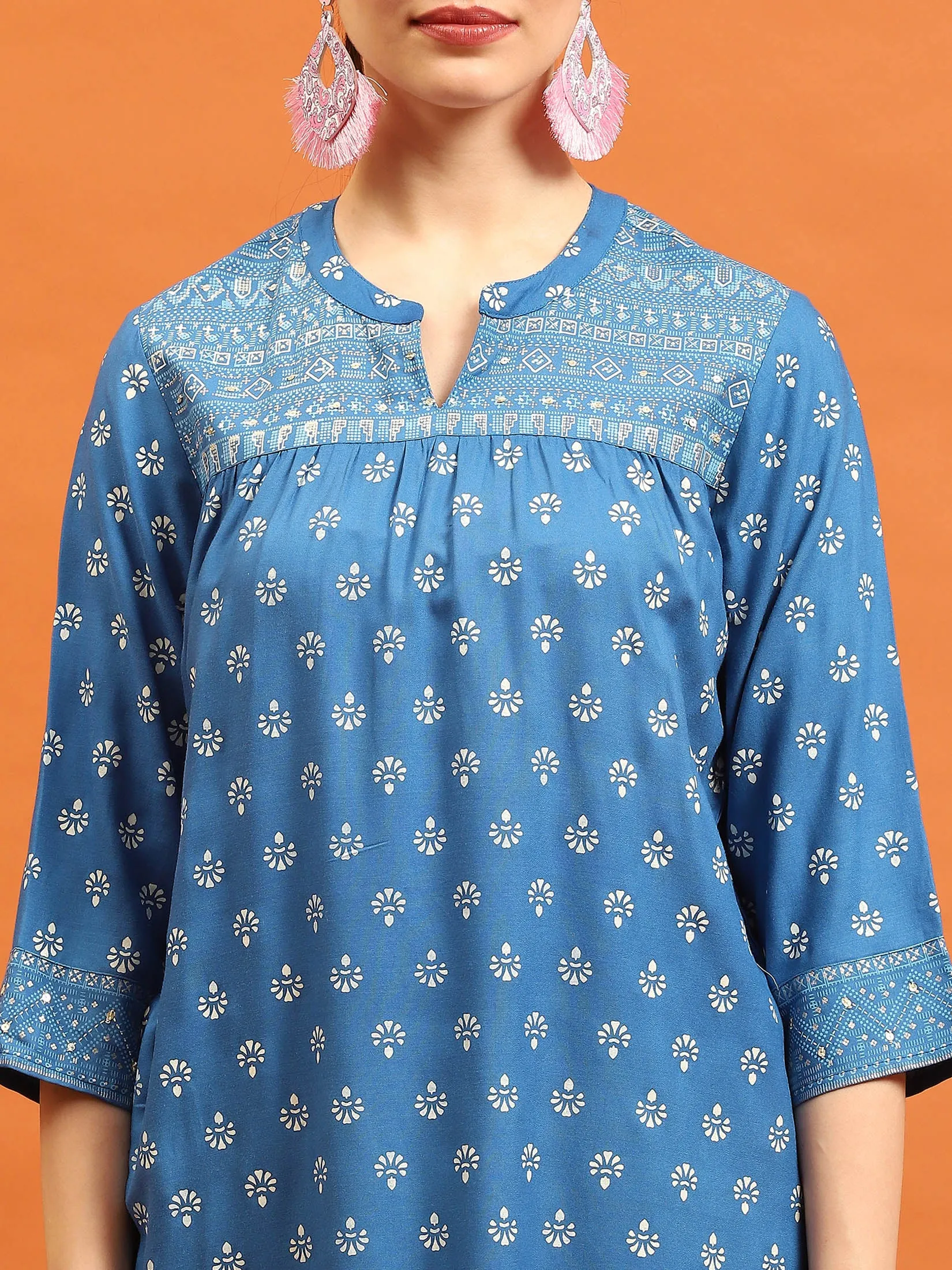 Women Blue Ornamental Printed Kurti