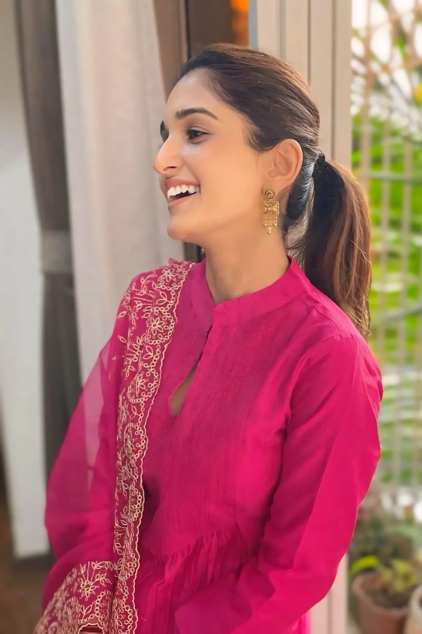 WOMEN EMBROIDERED PINK KURTA SET WITH DUPATTA